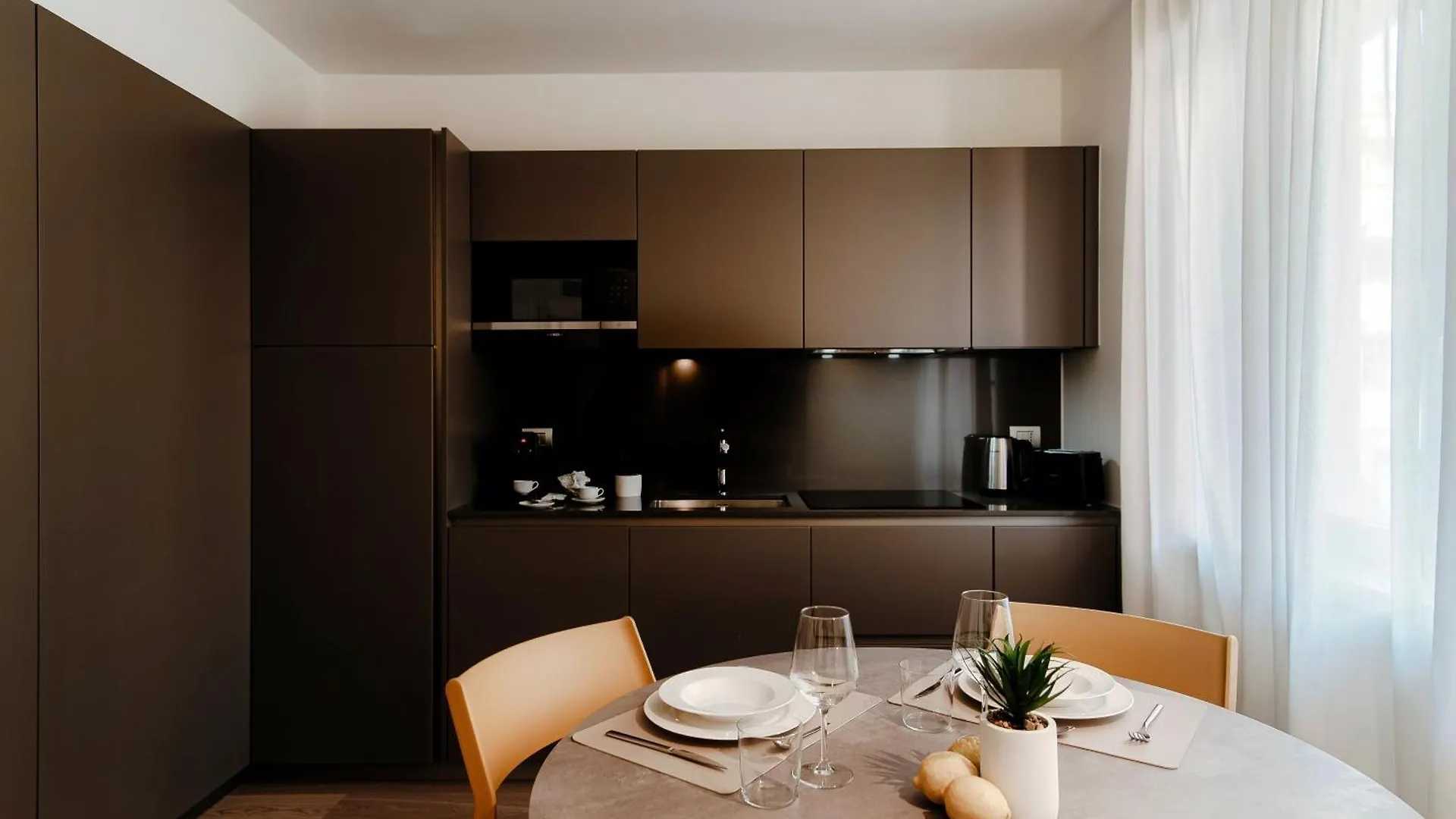 Rubini Suites - By Myhomeincomo Apartment Como