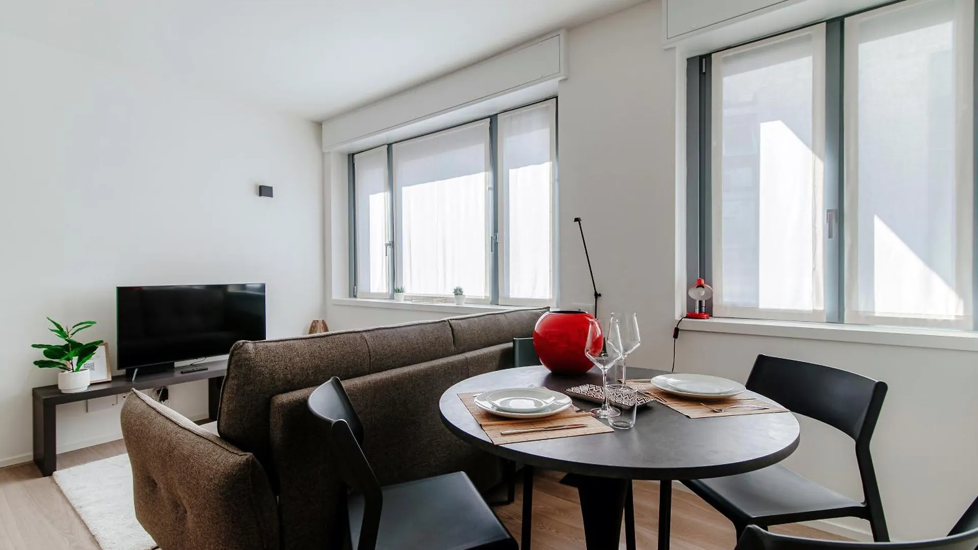 Rubini Suites - By Myhomeincomo Italy