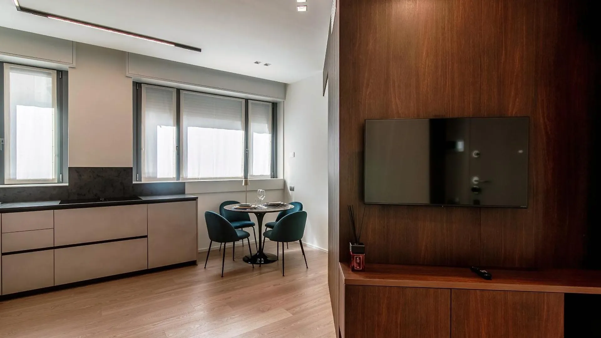 Rubini Suites - By Myhomeincomo 0*, Como Italy