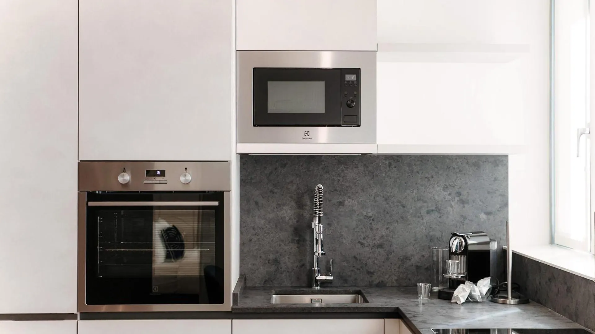 Rubini Suites - By Myhomeincomo Como