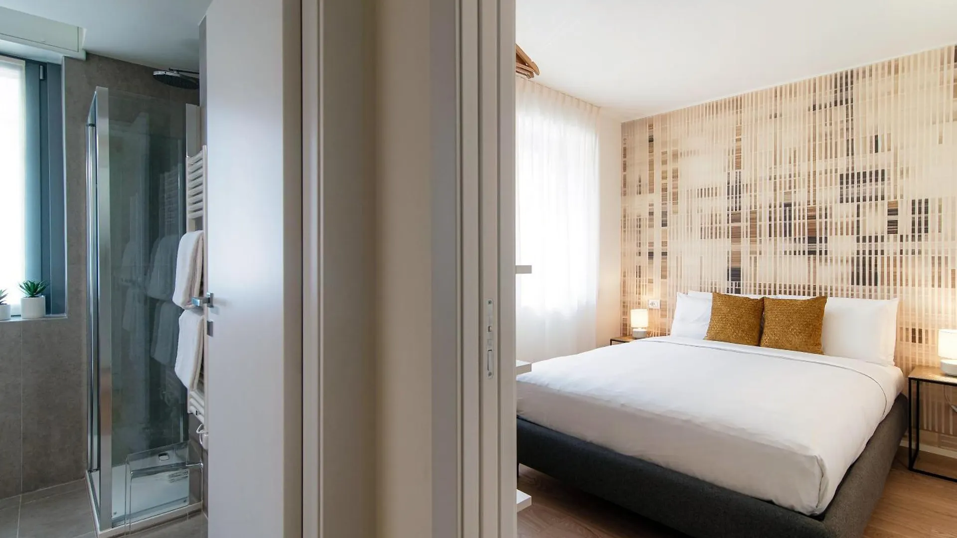 Apartment Rubini Suites - By Myhomeincomo Italy